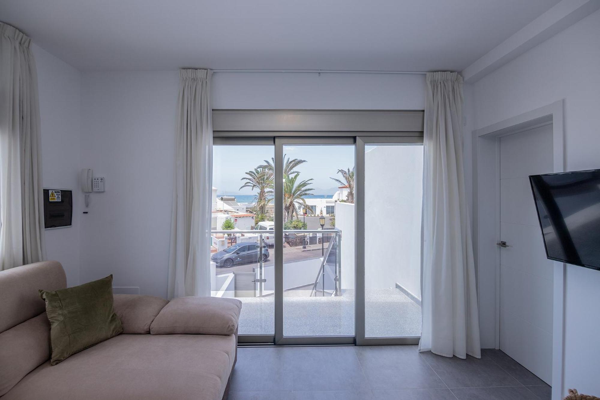 Apartment Holiday 2 Beachfront Corralejo By Holidays Home Buitenkant foto